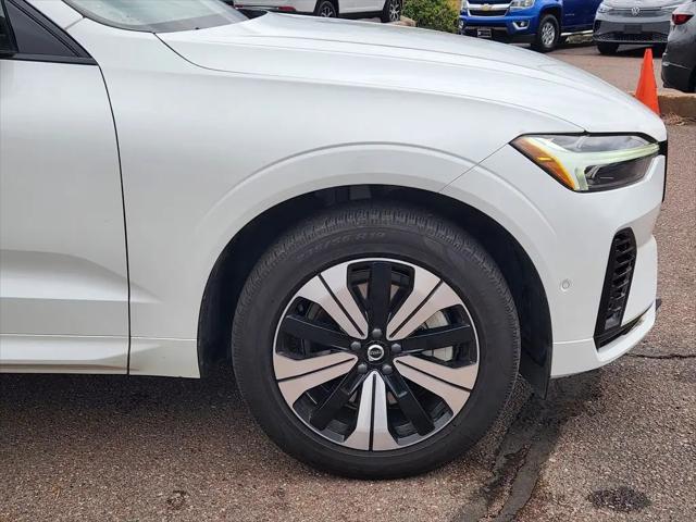 2023 Volvo XC60 Recharge T8 Plus Dark Theme