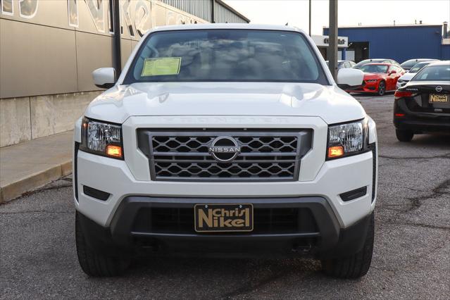 2022 Nissan Frontier Crew Cab SV 4x4