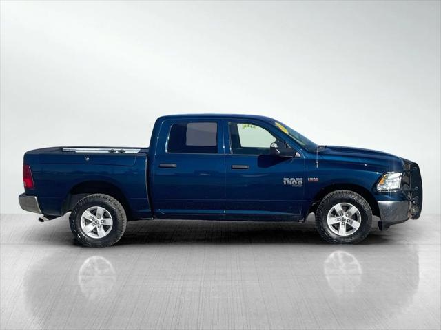 2021 RAM 1500 Classic Tradesman Crew Cab 4x4 57 Box 2021 RAM 1500 Classic Tradesman Crew Cab 4x4 57 Box