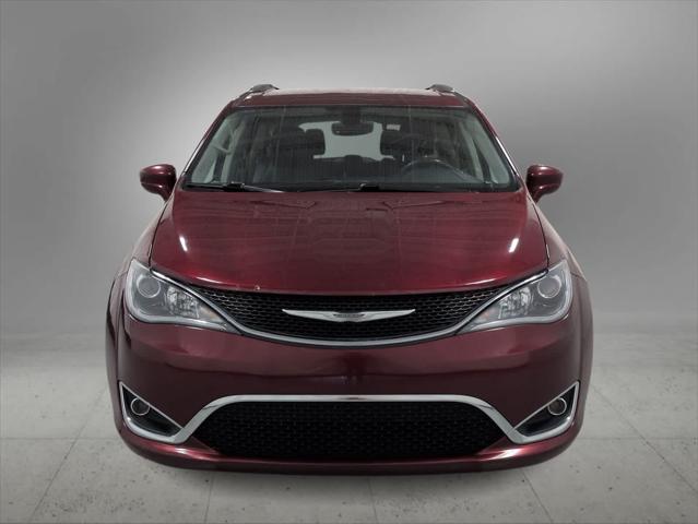 2017 Chrysler Pacifica Touring-L Plus 2017 Chrysler Pacifica Touring-L Plus