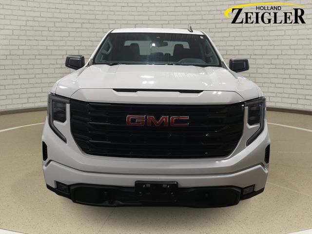 2022 GMC Sierra 1500 4WD Crew Cab Short Box Elevation 2022 GMC Sierra 1500 4WD Crew Cab Short Box Elevation