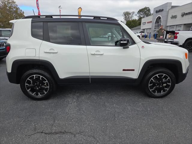 2023 Jeep Renegade Trailhawk 4x4