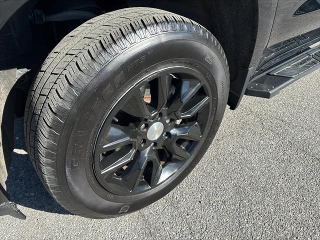 2021 Chevrolet Silverado 1500 4WD Crew Cab Short Bed Custom 2021 Chevrolet Silverado 1500 4WD Crew Cab Short Bed Custom