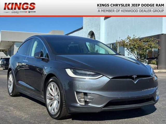 2016 Tesla Model X P90D 2016 Tesla Model X P90D