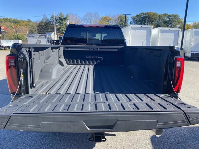 2024 GMC Sierra 3500HD 4WD Crew Cab Long Bed SLT
