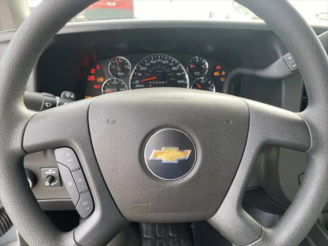 2025 Chevrolet Express Cutaway Work Van