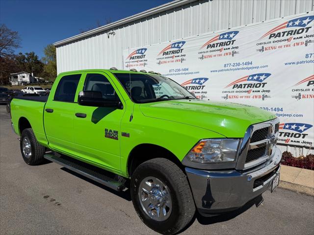 2017 RAM 2500 Tradesman Crew Cab 4x4 64 Box 2017 RAM 2500 Tradesman Crew Cab 4x4 64 Box