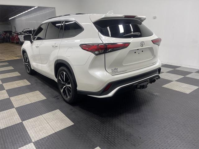 2021 Toyota Highlander XSE 2021 Toyota Highlander XSE