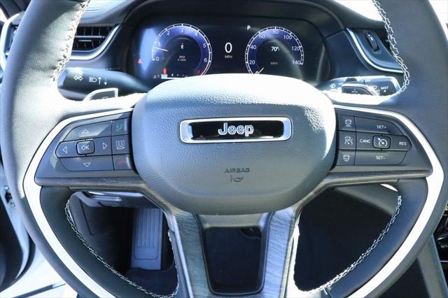 2025 Jeep Grand Cherokee GRAND CHEROKEE LIMITED 4X4 2025 Jeep Grand Cherokee GRAND CHEROKEE LIMITED 4X4