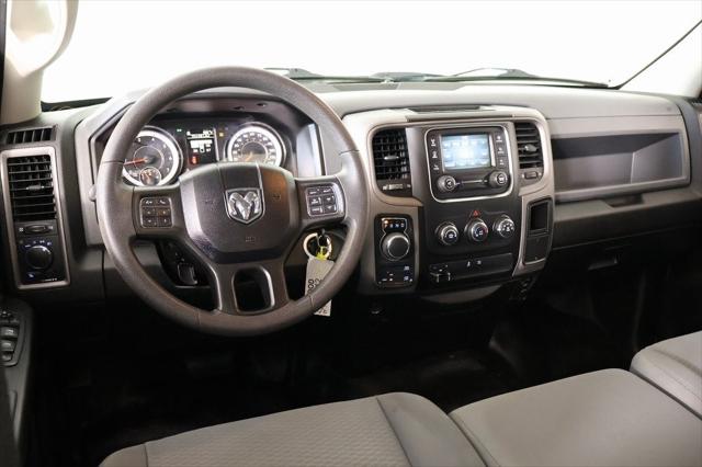 2019 RAM 1500 Classic Tradesman Crew Cab 4x4 57 Box 2019 RAM 1500 Classic Tradesman Crew Cab 4x4 57 Box