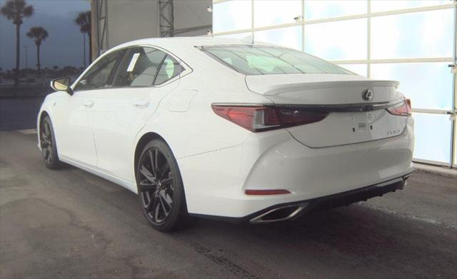 2024 Lexus ES 350 F SPORT Handling