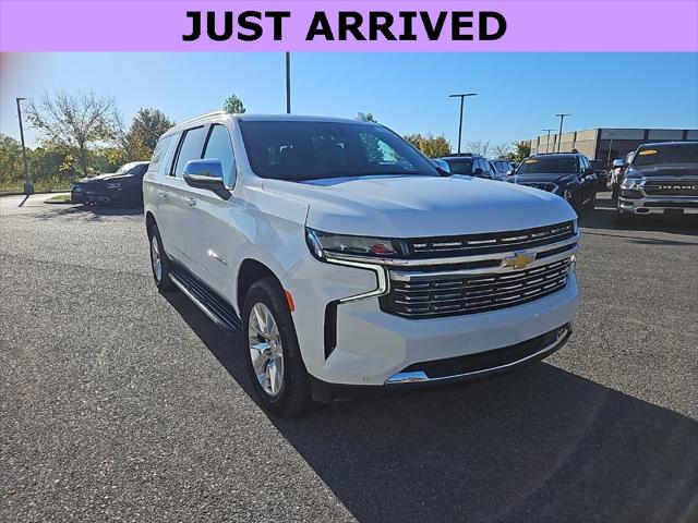 2023 Chevrolet Suburban 4WD Premier