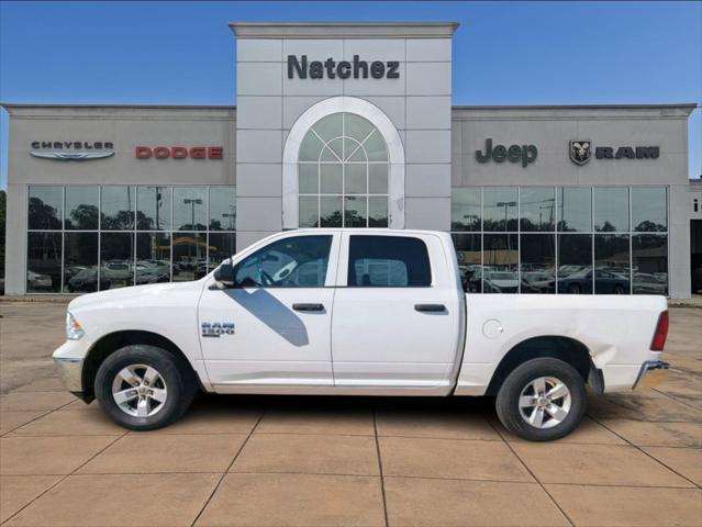 2023 RAM 1500 Classic SLT Crew Cab 4x4 57 Box 2023 RAM 1500 Classic SLT Crew Cab 4x4 57 Box