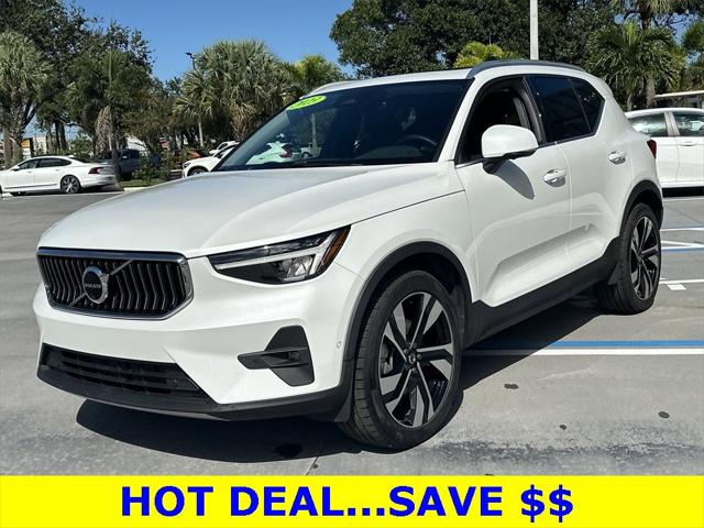 2023 Volvo XC40 B5 Ultimate Bright Theme 2023 Volvo XC40 B5 Ultimate Bright Theme