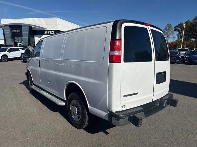 2023 Chevrolet Express Cargo Van RWD 2500 Regular Wheelbase WT