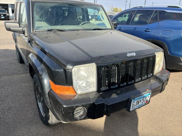 2006 Jeep Commander Sport