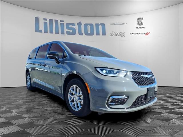 2025 Chrysler Pacifica Select 2025 Chrysler Pacifica Select