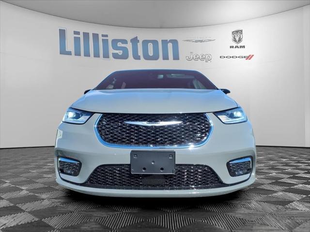 2025 Chrysler Pacifica Select 2025 Chrysler Pacifica Select