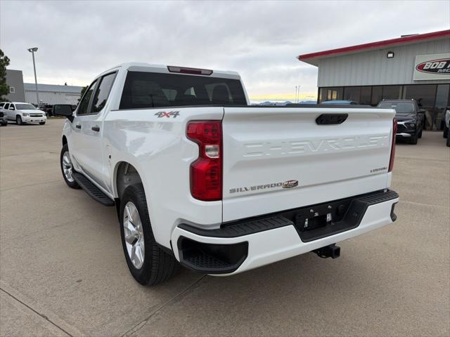 2024 Chevrolet Silverado 1500 4WD Crew Cab Short Bed Custom