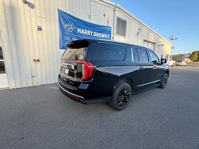 2021 GMC Yukon XL 4WD SLT