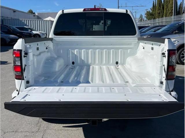 2026 Nissan Frontier Crew Cab SV 4x4