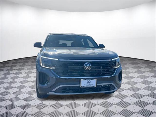 2026 Volkswagen Atlas Cross Sport SE with Technology