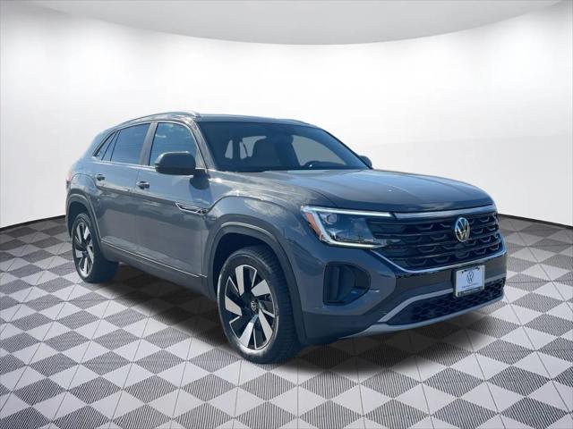 2026 Volkswagen Atlas Cross Sport SE with Technology