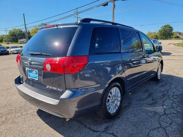 2009 Toyota Sienna XLE