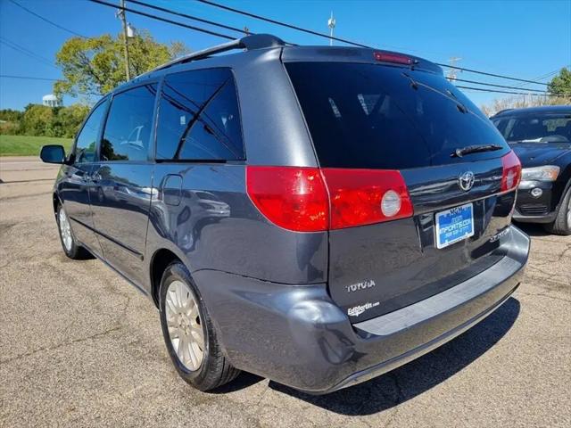 2009 Toyota Sienna XLE