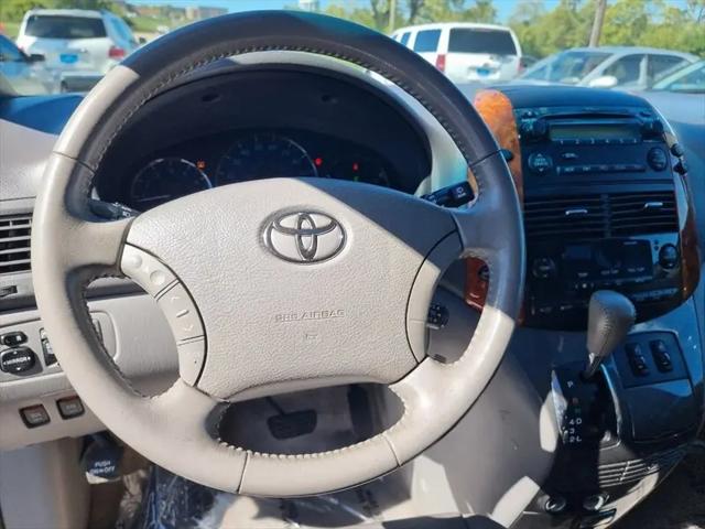 2009 Toyota Sienna XLE