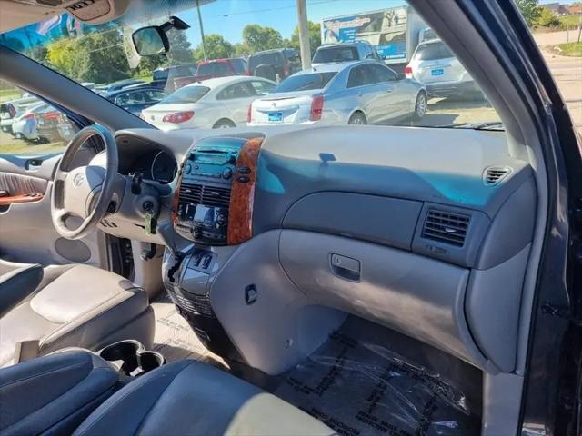 2009 Toyota Sienna XLE