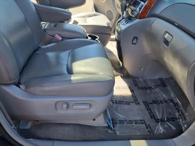 2009 Toyota Sienna XLE