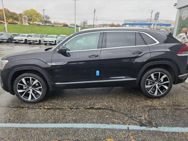 2026 Volkswagen Atlas Cross Sport SEL Premium R-Line
