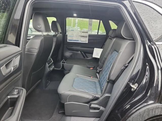 2026 Volkswagen Atlas Cross Sport SEL Premium R-Line