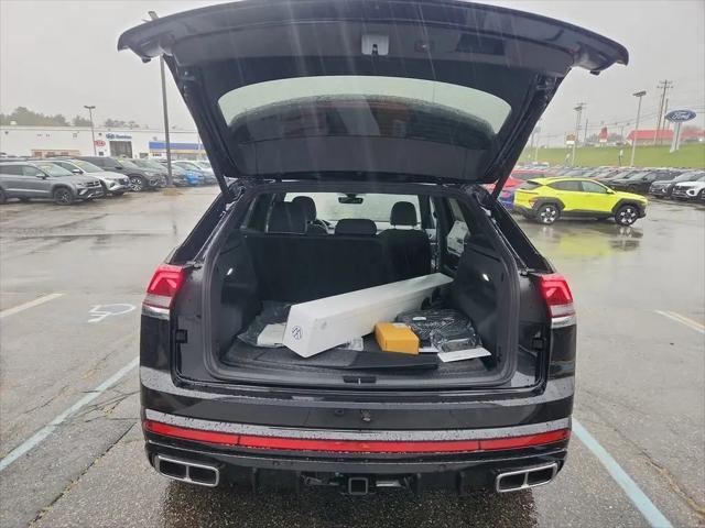 2026 Volkswagen Atlas Cross Sport SEL Premium R-Line