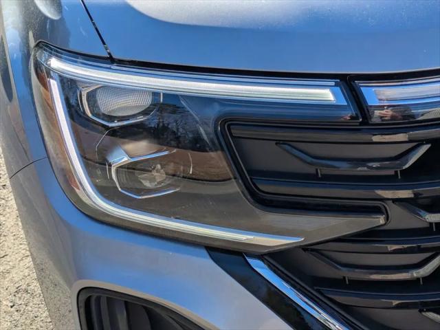 2026 Volkswagen Atlas Cross Sport SE with Technology