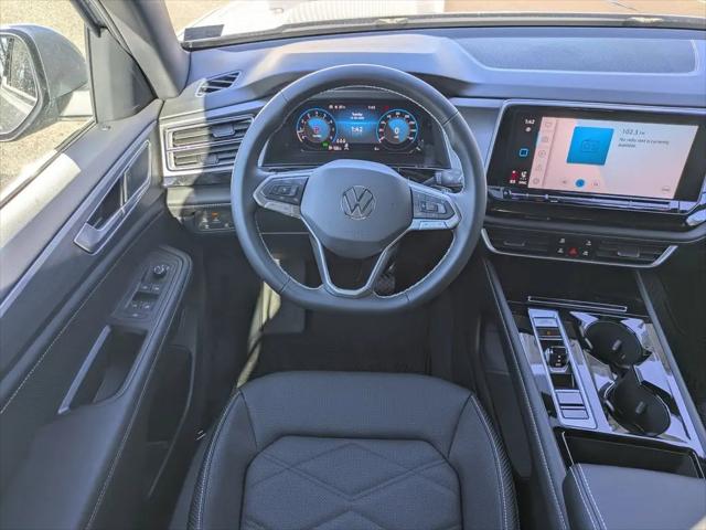 2026 Volkswagen Atlas Cross Sport SE with Technology