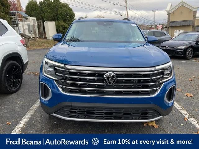 2026 Volkswagen Atlas SE with Technology