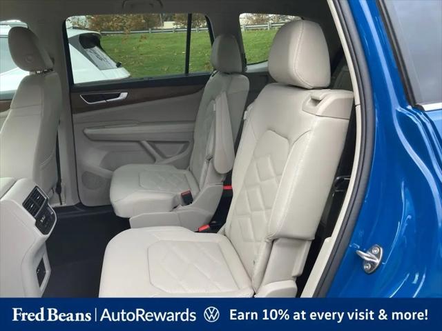 2026 Volkswagen Atlas SE with Technology