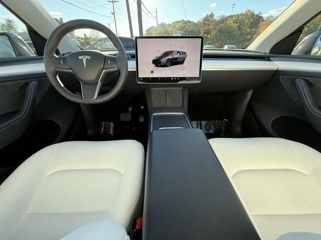 2024 Tesla Model Y Long Range Dual Motor All-Wheel Drive