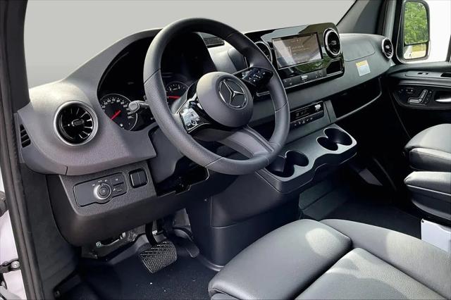 2026 Mercedes-Benz Sprinter 2500 Standard Roof 4-Cyl Diesel