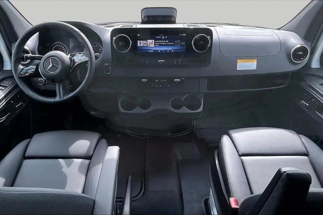 2026 Mercedes-Benz Sprinter 2500 Standard Roof 4-Cyl Diesel