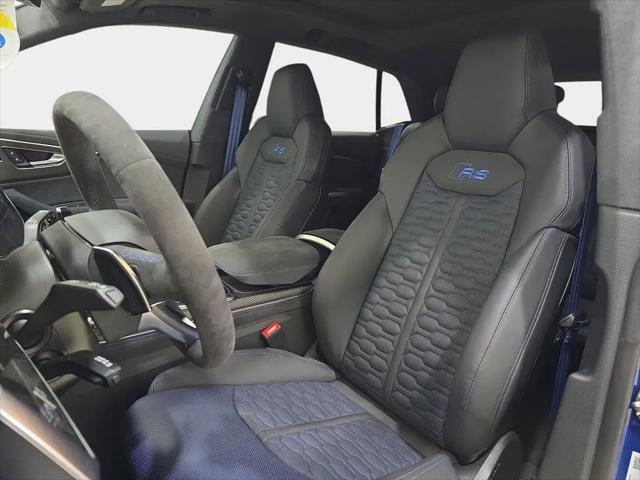 2026 Audi RS Q8 performance quattro tiptronic