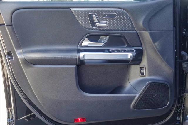 2024 Mercedes-Benz EQB 300 4MATIC