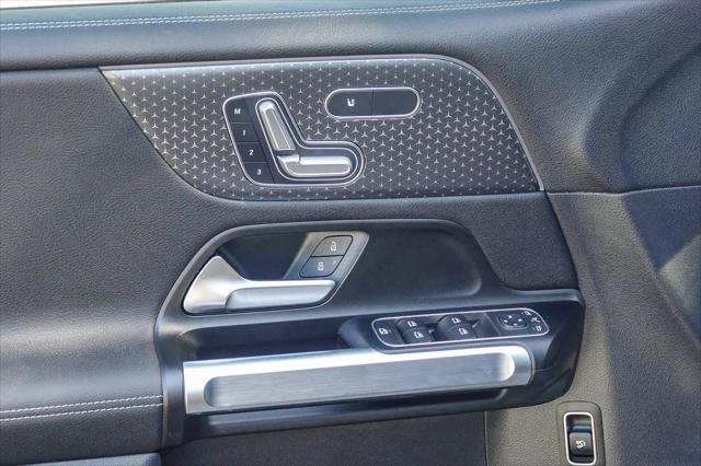 2024 Mercedes-Benz EQB 300 4MATIC