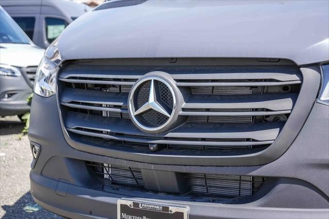 2026 Mercedes-Benz Sprinter 2500 Standard Roof 4-Cyl Diesel HO