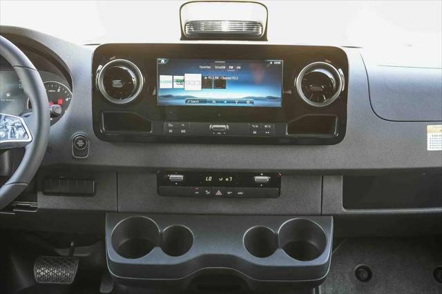 2026 Mercedes-Benz Sprinter 2500 Standard Roof 4-Cyl Diesel HO