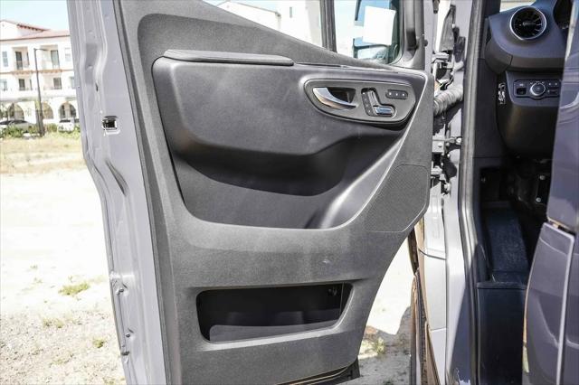 2026 Mercedes-Benz Sprinter 2500 Standard Roof 4-Cyl Diesel HO