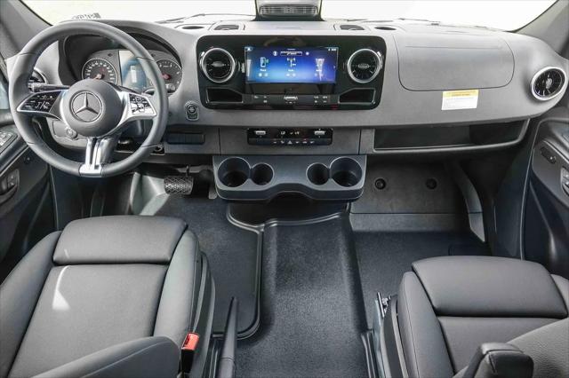 2026 Mercedes-Benz Sprinter 2500 Standard Roof 4-Cyl Diesel HO