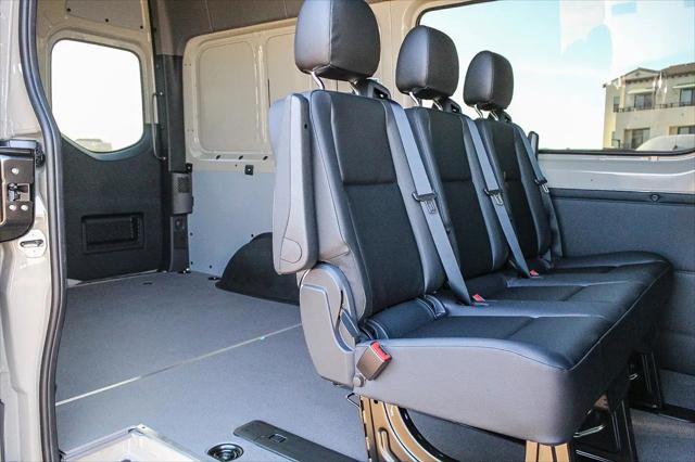 2026 Mercedes-Benz Sprinter 2500 Standard Roof 4-Cyl Diesel HO